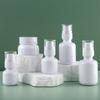 En stock, 40 ml, 60 ml, 100 ml, 120 ml, blanco, médico, belleza, agua, loción, cuidado de la piel, botella, empaque, botella con atomizador, traje