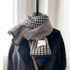 Bufanda de Punto de Color Sólido Estilo Coreano para Mujer Otoño e Invierno, Cálida y Linda para Estudiantes, Versátil para Parejas, Popular entre los Hombres