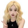 Peluca al por mayor transfronteriza para mujer Lolita Amarillo dorado Flequillo medio Onda grande Cabello largo y rizado Peluca de copa completa Tocado