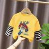 Camiseta de Algodão Puro de Manga Longa Infantil para Primavera e Outono, Nova Camiseta Estilosa com Desenho para Meninos, Camiseta Tendência Versátil para Bebês Meninos