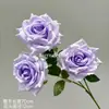 Flor artificial con 3 rosas de diamante y hojas, corazón de espuma, rosa de coleccionista, rosa de seda en plena floración para fotografía