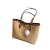 Bolso Tote Transfronterizo Nuevo de Gran Capacidad para Mujer Otoño/Invierno 2025 Bolso de Hombro Único para el Trabajo Bolso de Mano Versátil con Temperamento Bolso Grande de PU