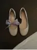 Sapatos rasos artísticos estilo francês para mulheres, novidade verão 2026, versáteis, sola macia, corte lateral, sapatos Mary Jane retrô