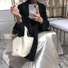 Outlet de Fábrica 2024 Cesta de Legumes com Combinação de Cores Bolsa Balde de Couro de Vaca Padrão Lichia Couro de Vaca Superior Joker Bolsa de Mão Feminina