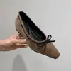 2026 nuevos zapatos planos versátiles de estilo coreano para mujer, estilo retro francés con estampado de leopardo, lazo, punta poco profunda, suela suave, punta cuadrada, elegantes