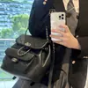 2026 Nueva Bolso de Cadena Acolchado Estilo Nicho Inspirado en Chanel para Mujer con un Toque de Lujo, Mochila de Viaje Versátil y a la Moda