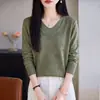 Suéter de Punto con Cuello en V Hueco de Manga Larga Estilo Old Money para Mujer, Otoño 2026, Único, Hermoso, Adelgazante, Ropa de Abrigo, Top Falso de Dos Piezas
