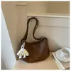 Bolso de mujer retro elegante transfronterizo, nuevo modelo 2026, alto valor estético, gran capacidad, bolso de hombro tipo tote, bolso cruzado para mujer, moderno