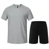 Ropa deportiva de verano de seda helada de secado rápido para correr, traje deportivo multifuncional para entrenamiento, traje de manga corta y shorts, transpirable, cómodo, venta al por mayor