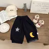 Suéter Rojo Infantil 2026 Otoño Nuevo Estilo Cardigan Tejido Rayado Elegante para Bebé Abrigo de Bloques de Color a la Moda para Bebés