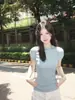 Roupa Estilo Dopamina: Camiseta Tricô Roxa de Manga Curta para Mulheres, Top Curto Slim Fit de Verão Maduro e Elegante