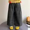 Conjunto de Suéter Floral y Pantalones a Cuadros Otoño 2026 para Niños, Atuendo Elegante de Dos Piezas para Niñas, Moderno y a la Moda