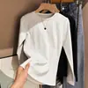 Blusa térmica feminina com forro de fleece, gola redonda, ombro normal, manga longa, para outono e inverno, quente, blusa térmica slim fit