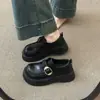 Mocassins de sola grossa estilo college para mulheres 2026 outono nova chegada sola macia confortável versátil para o dia a dia trabalho sapatos de couro pequenos britânicos