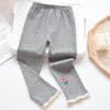 Leggings para niñas, primavera y otoño de 2024, nuevos pantalones de otoño de estilo occidental para niñas, de algodón fino y elástico.
