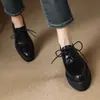 Sapatos Britânicos Pequenos de Couro com Bico Fino e Salto Grosso de Cadarço para Mulheres 2025 Primavera Novo Salto Plataforma de Solado Grosso Versátil de Couro Genuíno com Boca Profunda