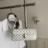 Tendência transfronteiriça bolsa quadrada pequena de mão nova bolsa feminina 2026 verão nova estampa de bolinhas moda bolsa de ombro único bolsa para axila para o trabalho