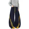 Calça de Moletom Esportiva Estilo Americano com Três Listras, Tecido Pesado, Barra Curva, Unissex, Marca Tendência, Verão, Solta, Caimento Fluido, Perna Larga, Casual, Longa