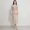 Conjunto Floral Tridimensional Plegado Estilo Miyake para Mujer, Conjunto de Dos Piezas con Top Bordado Francés de Manga Larga y Falda, Estilo Oficina