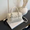 Bolso Boston de alta gama para mujer, nuevo bolso popular de otoño 2026, estilo retro, de un solo hombro, para el trabajo, bandolera