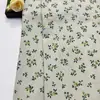 Tela de pana estampada floral fresca y delicada para otoño e invierno, para ropa de niños, pantalones, camisas, bolsos y manualidades, en stock