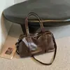 2026 Bolso Cruzado Retro de Gran Capacidad Nuevo Bolso de Hombro Tipo Tote para Mujer de Viaje Cuero Suave Casual Versátil Bolso de Mano Simple