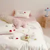 Estilo Ins simples 100% algodão de fibra longa conjunto de quatro peças de algodão bordado fofo desenho animado bordado em toalha roupa de cama