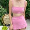 Traje de baño de tres piezas para mujer estilo coreano 2026, color liso, con tirantes finos, falda ajustada a la cadera, para busto pequeño, sexy y moderno