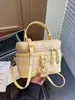 Bolso Bandolera de Bloques de Color de Moda Súper Trendy para Mujer 2025, Bolso Cubo de Mano de Nuevo Estilo Súper Popular con Diseño Único, Bolso de Hombro de Nicho