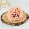 Crisântemo Artificial Decoração de Salão de Casamento Adereços de Fotografia Arranjo de Flores DIY Tecido de Seda Crisântemo de Mil Camadas Grampo de Cabelo Arranjo de Flores Atacado