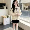 Cárdigan de punto para niña, nuevo estilo otoño 2026, suéter abierto de moda para niños, atuendo de otoño para niñas mayores, estilo preppy