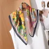 Pañuelo Cuadrado Suave y Elegante de 70 cm para Mujer, Nuevo Estilo Primavera y Verano, Pañuelo de Seda de Alta Gama, Pañuelo Versátil para el Cuello, Accesorio Elegante para Mujer