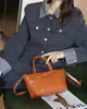 Bolso de Piel de Vaca para Mujer 2025 Otoño e Invierno Nuevo Retro Bolso de Hombro Cruzado para Viaje Bolso Tipo Cesta de Verduras Bolso de Mano de Cuero Genuino