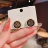 Pendientes de plata S925 con forma de aguja, hojas de rosa y flores frescas, trébol de cuatro hojas, elegantes pendientes de perlas a juego, pendientes de celebridades de Internet.