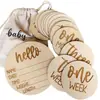 Suministro Transfronterizo Hito de Madera Virutas de Madera Accesorios para Fotos de Bebé Recién Nacido Tarjeta de Hito de Madera Grabada con Láser