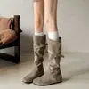 Botas Plataforma Internas Aumentadoras de Altura Femininas 2026 Novas Botas Longas de Outono Retro Versátil Fivela Emagrecedoras Cano Alto Botas de Cavaleiro