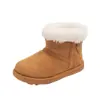 Botas de Neve de Veludo para Crianças 2025 Novo Inverno Acolchoadas e Quentes Sapatos de Algodão para Meninos Sola Macia Confortáveis Botas de Algodão para Meninas