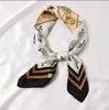 Pañuelo de seda pequeño con estampado de verano y otoño para mujer, pequeño, largo, de alta gama, estilo francés, cuadrado, para atar y atar.