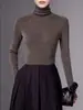 Camiseta base de una sola pieza sin costuras de cuello alto para mujer, sin costuras, suave y amigable con la piel, adecuada para usar en capas en otoño e invierno, tejida