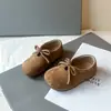 Zapatos Birkenstock para Niña Primavera/Otoño 2026 Zapatos Nuevos para Niños Zapatos Pequeños de Cuero para Niña Mocasines Retro para Bebé Modernos