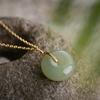 Colgante de jade Hetian Jade S925, collar chapado en oro de plata esterlina, colgante de jade para mujer, colgante de jade, cadena de clavícula ajustable y desmontable