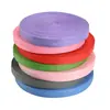 Atacado do fabricante de fita de polipropileno plana colorida 900D para bolsas e acessórios de vestuário, fita de PP preta tecida à mão em estoque