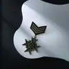 Qinggu insignia de pin de abanico militar antiguo insignia de pin de corona estrella de cinco puntas una generación de pelo