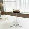 Copo de Cocktail Exquisito de Vidro Fino Estilo Japonês com Haste Alta, Comumente Usado em Bares, com um Design Único em Forma de Borboleta Taça de Champanhe