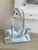 Bolso de hombro de moda estilo coreano transfronterizo para mujer, nuevo modelo 2026, bolso simple para debajo del brazo, bolso tote de diseño versátil para el día a día