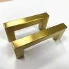 Maçaneta quadrada escovada da porta do armário Armário de cozinha de aço inoxidável de luxo moderno Guarda-roupa de gaveta simples dourado