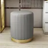 Banqueta de Maquiagem Nórdica para Uso Doméstico, Banqueta de Toucador, Tendência para Sessões de Fotos, Cadeira de Sala de Estar Moderna de Luxo Leve, Banqueta Redonda Baixa Simples para Manicure