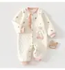 Ropa para recién nacidos para otoño e invierno, mameluco grueso de una sola pieza, traje de gateo cálido de tres capas para bebé, pijama de algodón puro Clase A para bebé