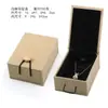Caja Colgante Retro de Lino con Hebilla de Madera, Joyero, Caja de Almacenamiento para Colgantes, Caja de Empaque para Joyería de Collares, Caja de Regalo, Venta al por Mayor por Fabricante