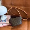 Agente de Compras de Hong Kong para Moda Versátil 2026, Bolso de Mahjong Nuevo con Cadena, Estampado de Letras, Diseño de Monograma, Modelo Popular en Línea